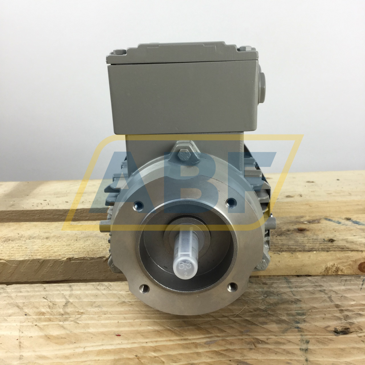 1LE1002-0BB32-2KA4-Z Siemens