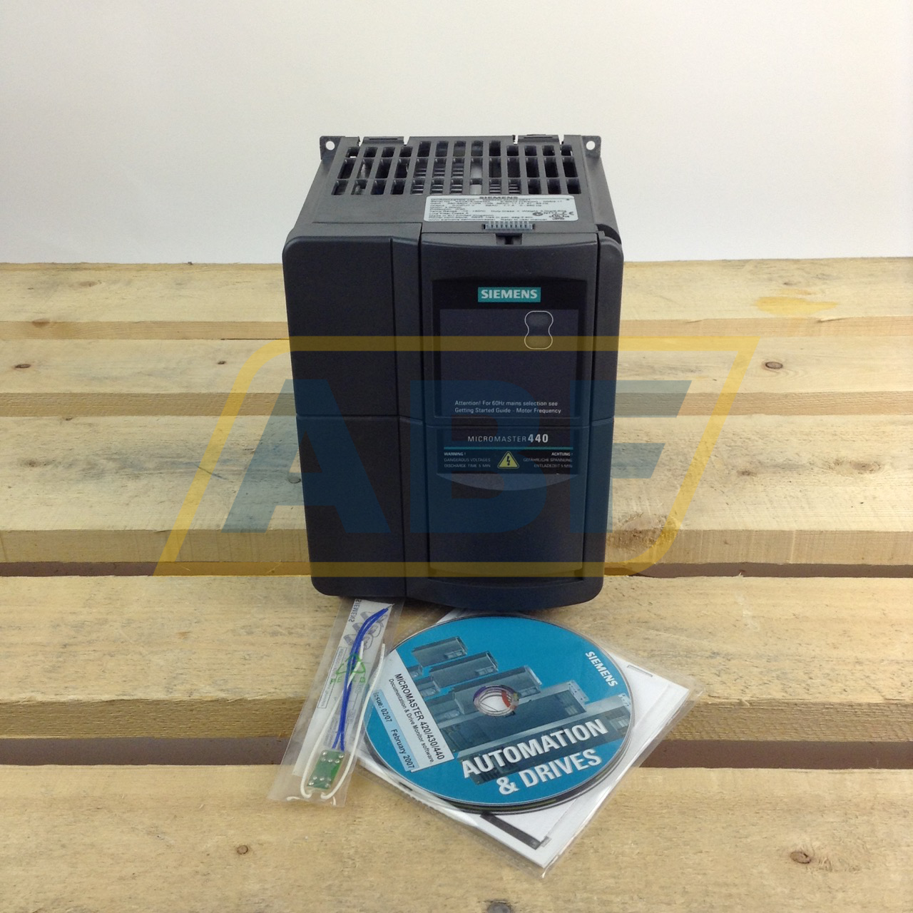 6SE6440-2AD23-0BA1 Siemens