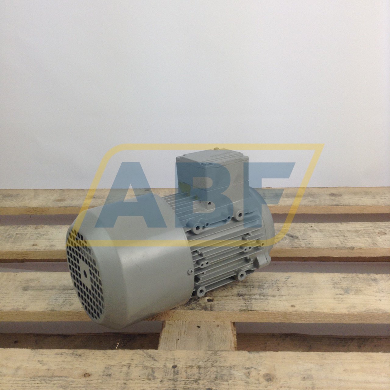 1LA9083-4KA12 Siemens