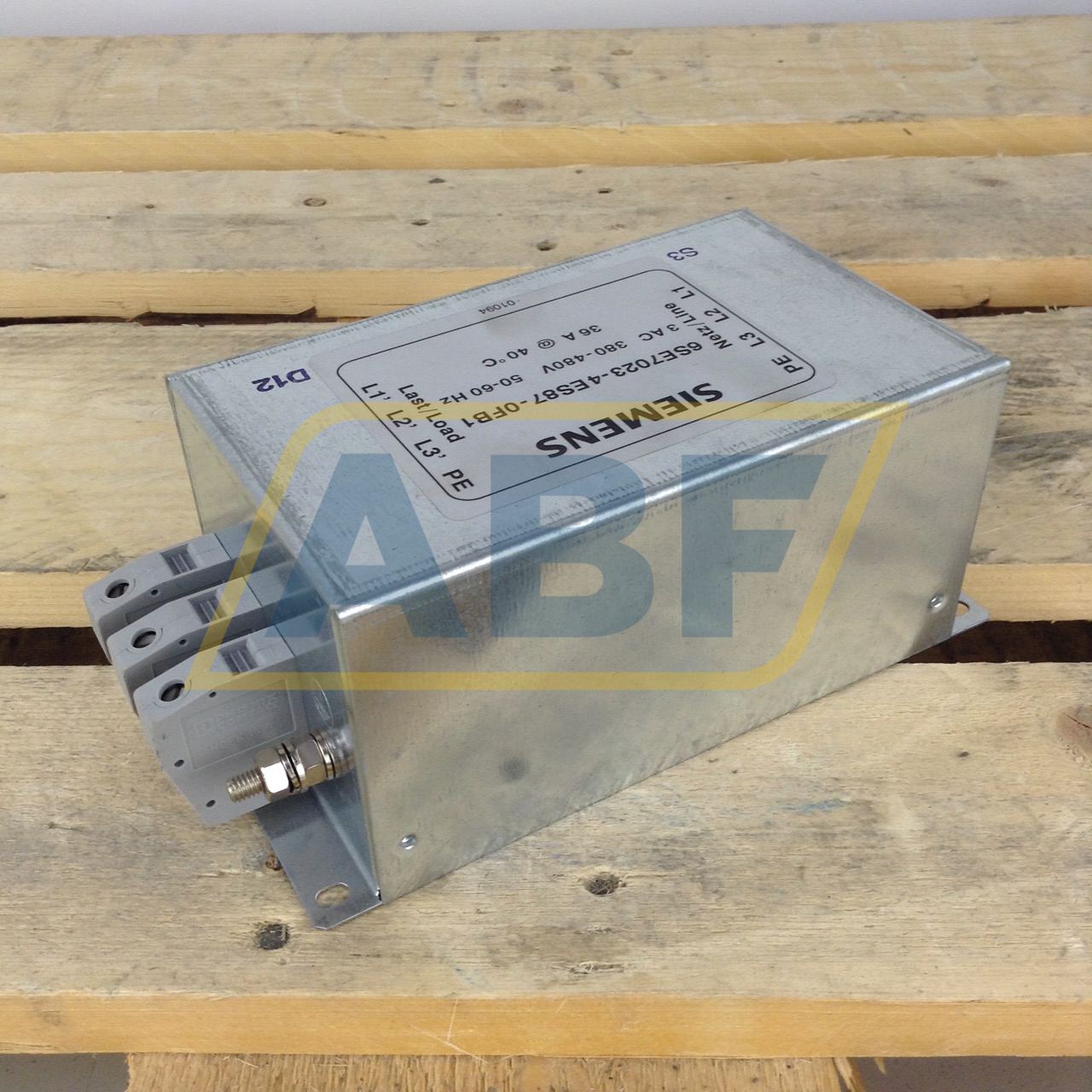 6SE7023-4ES87-0FB1 Siemens