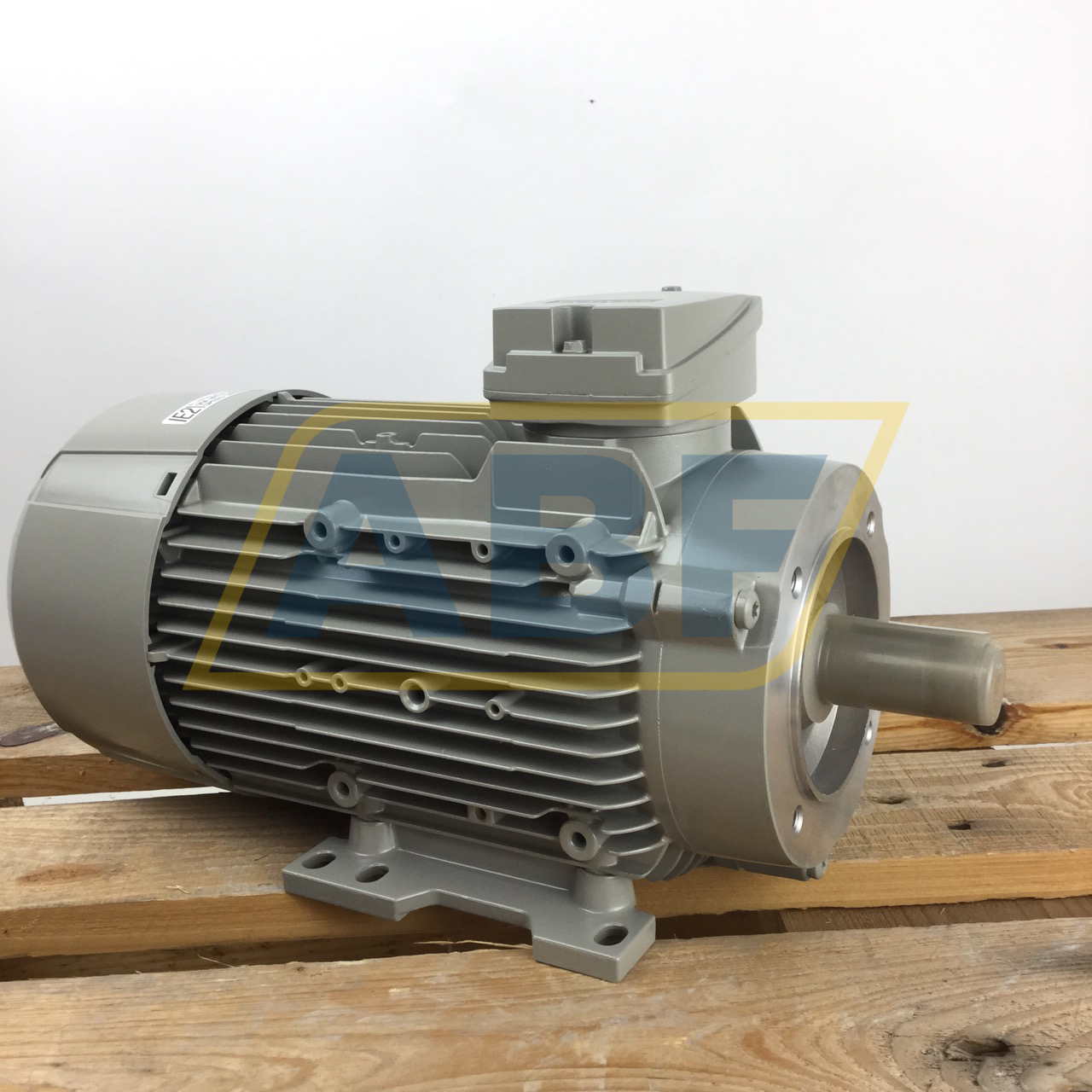 1LE1001-0EA62-2NA4-Z Siemens