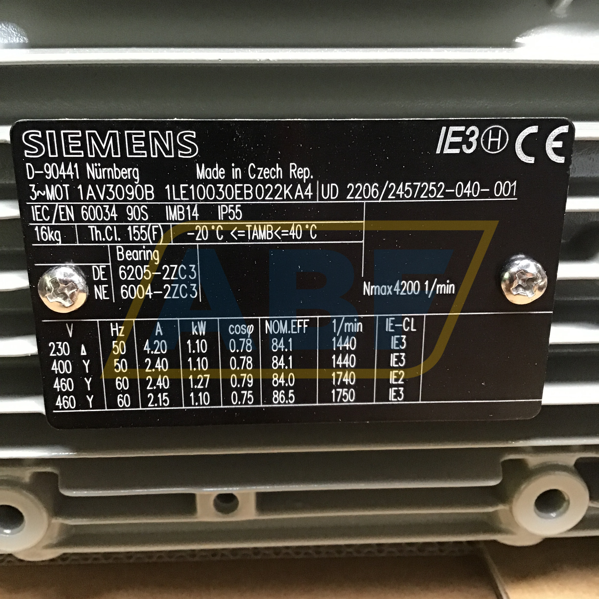 1LE1003-0EB02-2KA4 Siemens