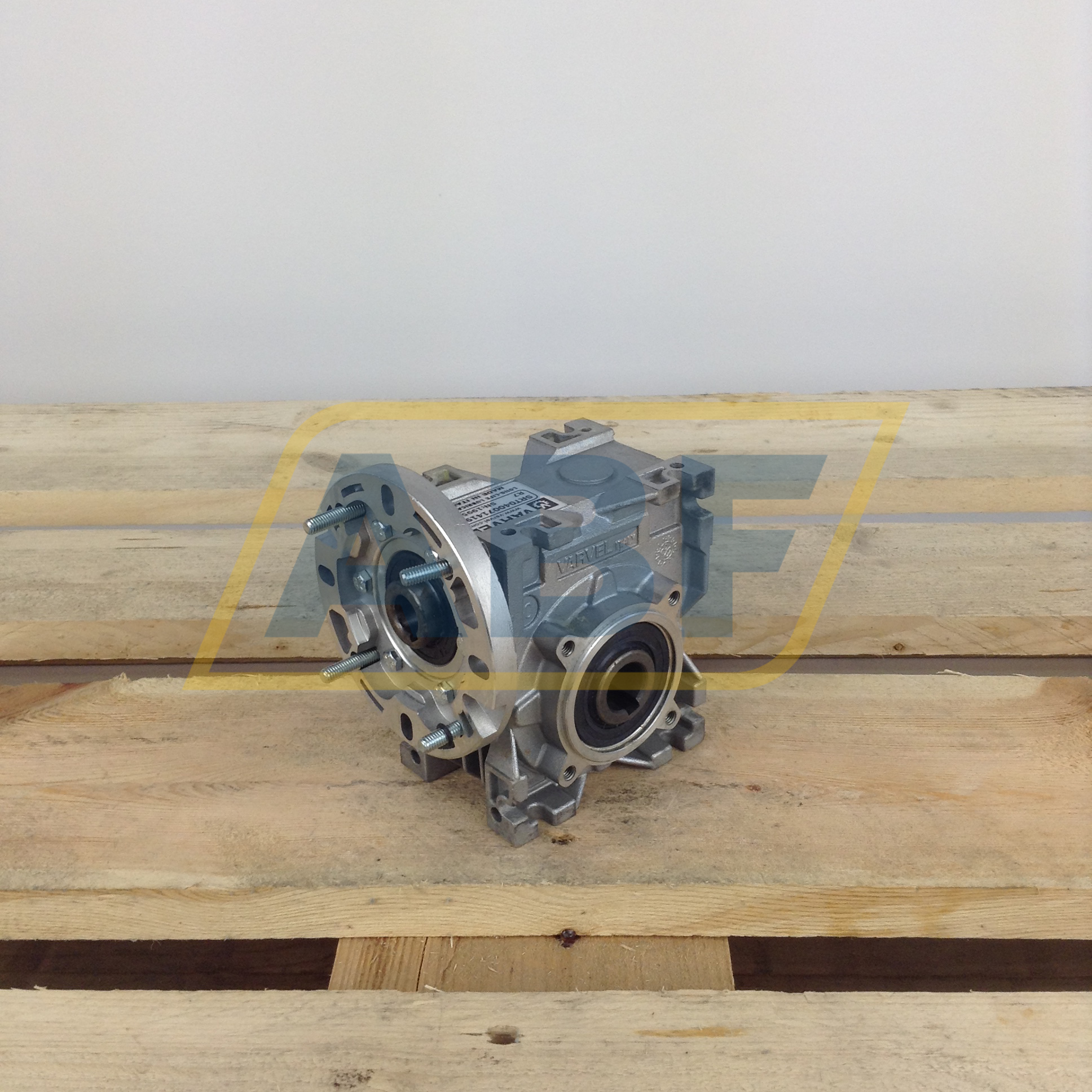 SRT040071419-71B14 Varvel