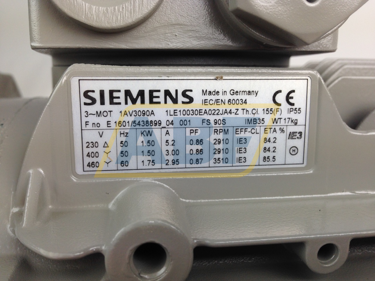 1LE1003-0EA02-2JA4 Siemens