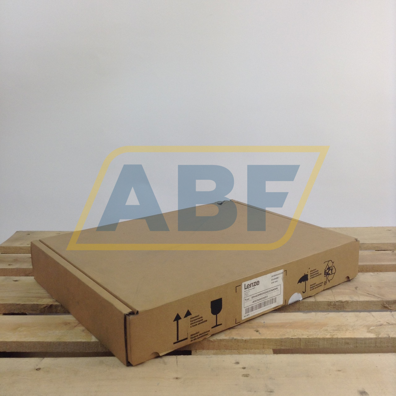 E94ASHE0024A33NNNN Lenze