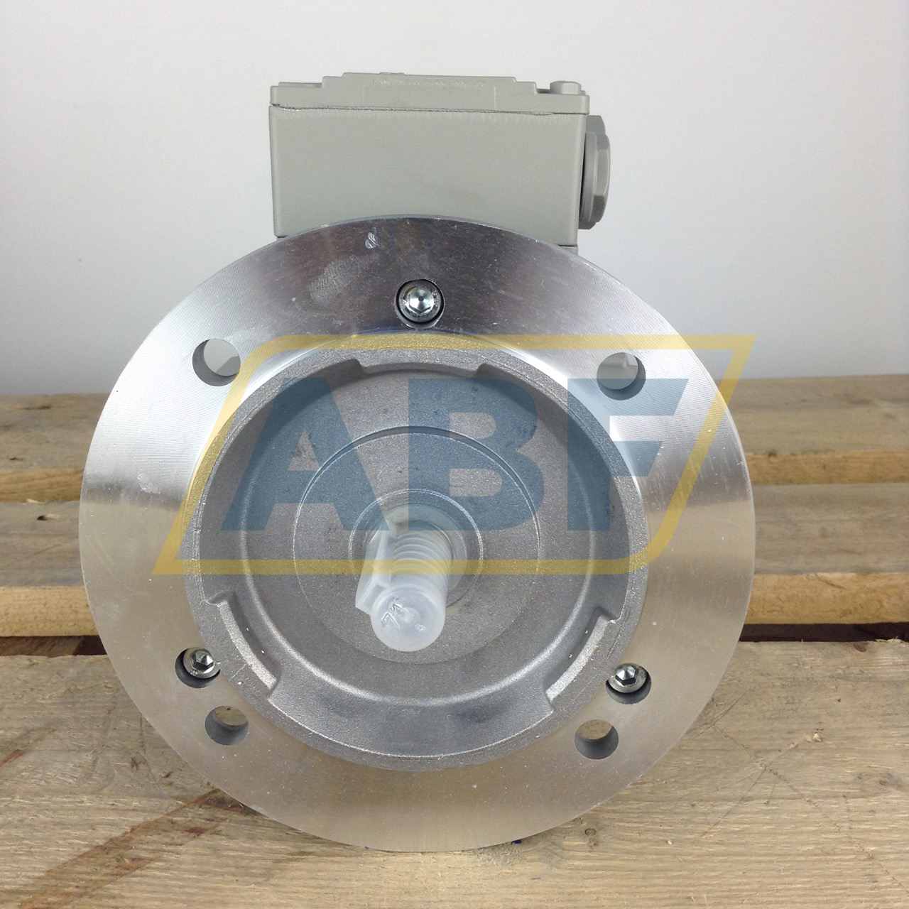 1LE1002-0CB32-2FA4 Siemens