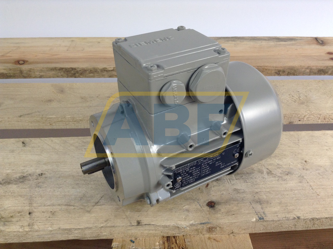 1LA7063-2AA12 Siemens