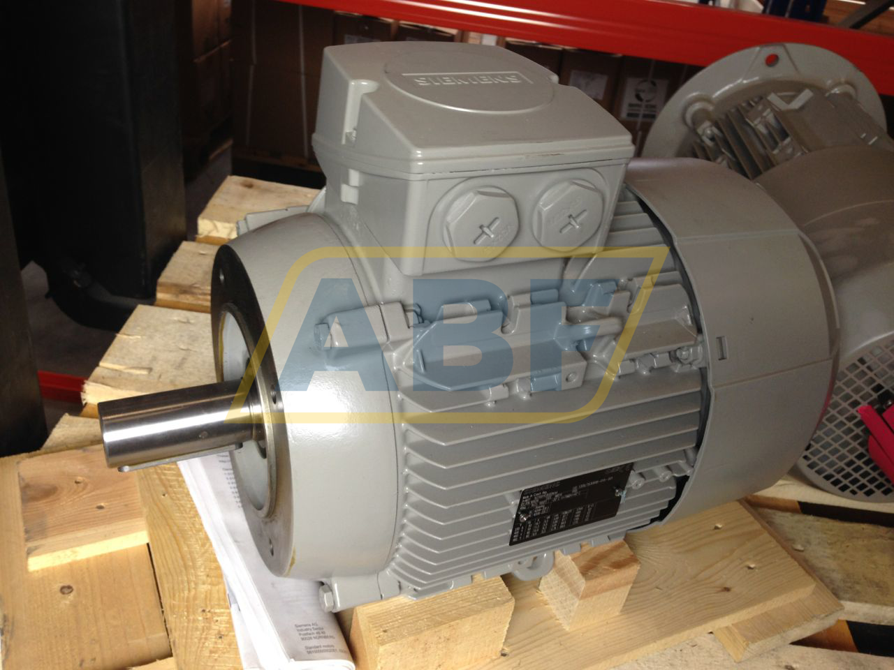 1LE1001-1CB02-2KA4 Siemens