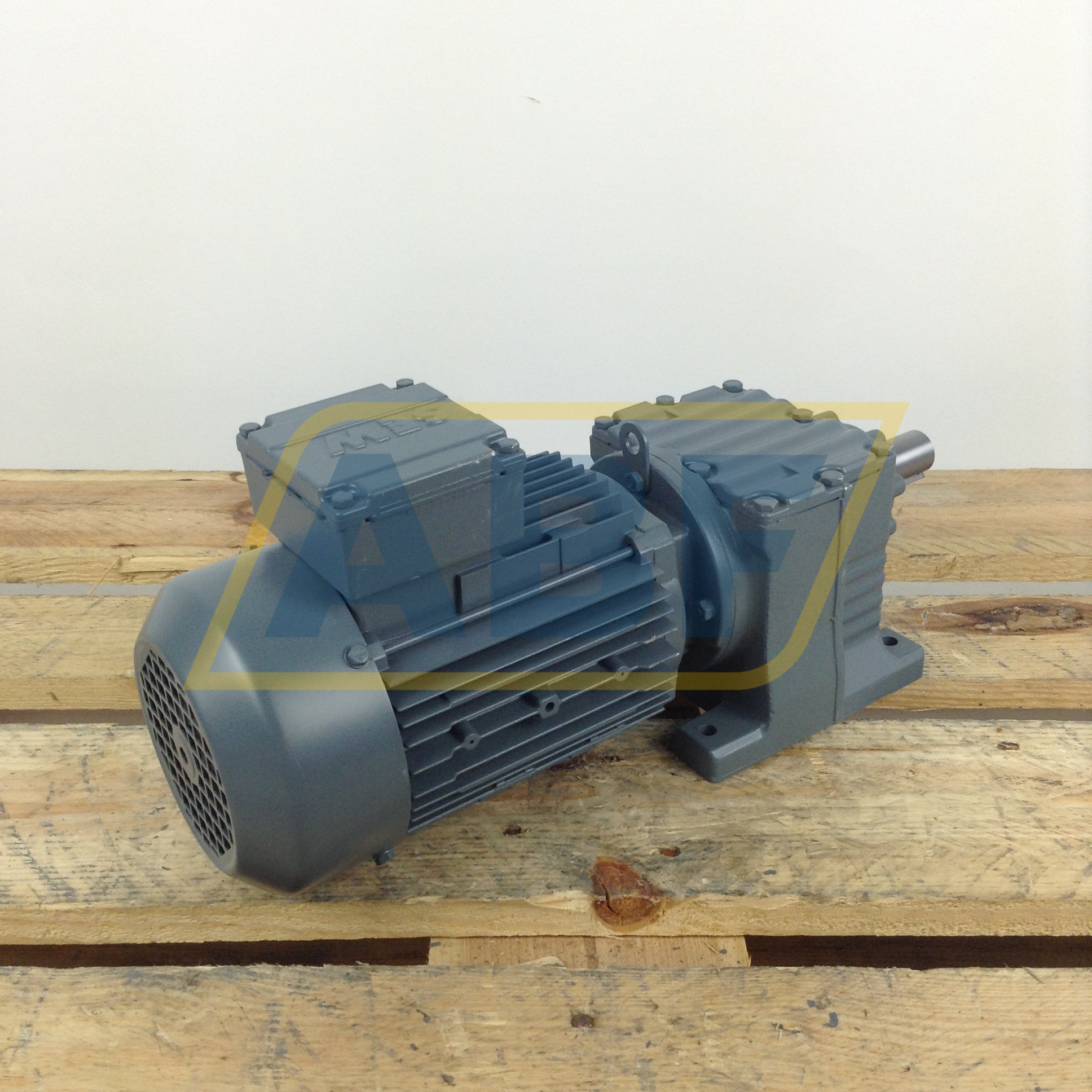 R27DT80N4/TH SEW-EURODRIVE