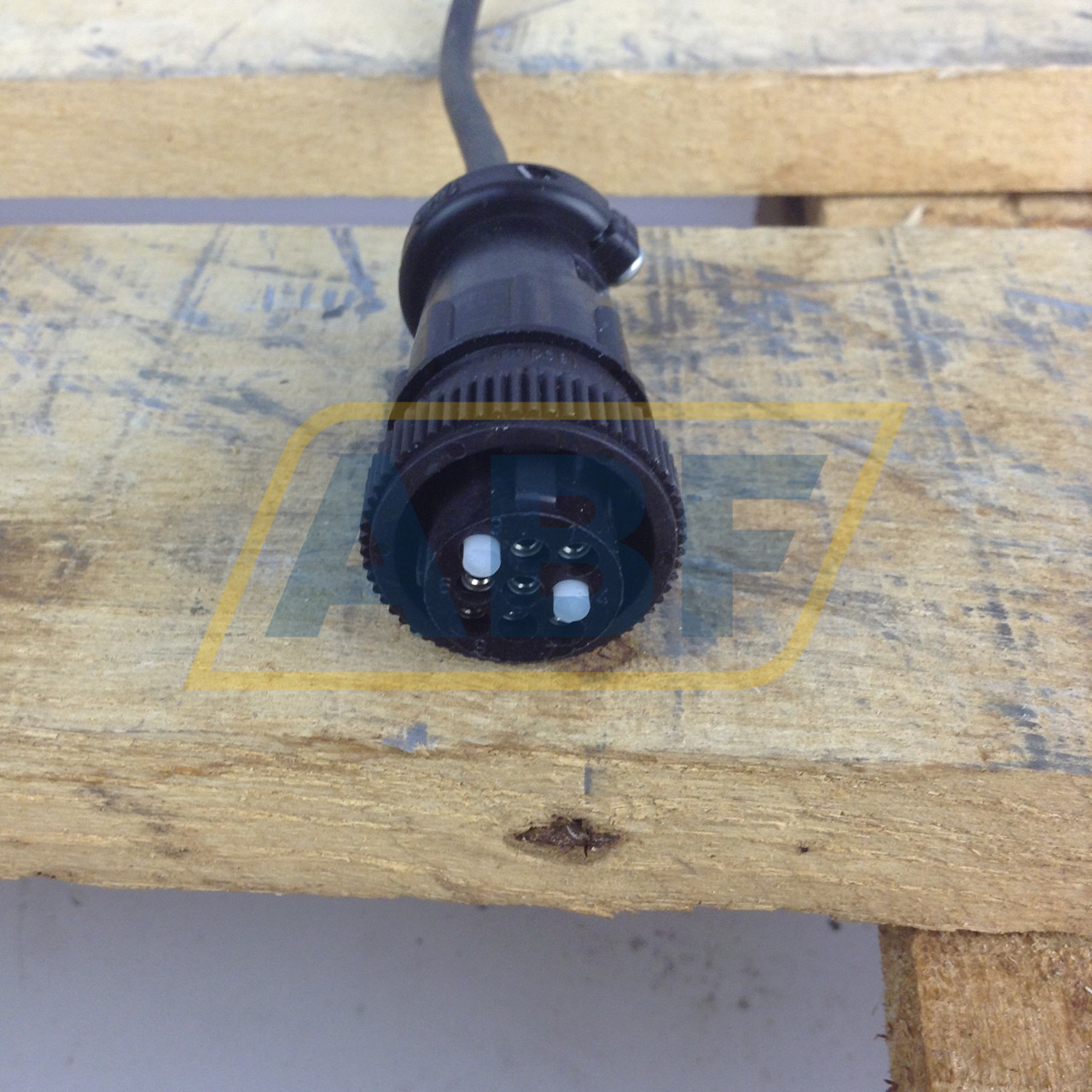 R2AA06040FXP11M Sanyo Denki