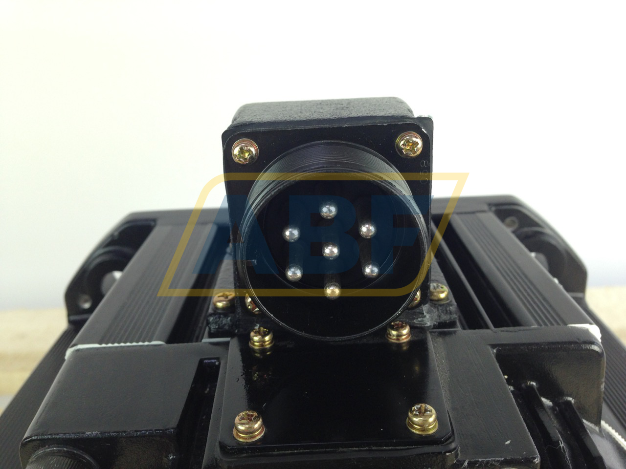 SGMDH-32A2A-YR33 Yaskawa