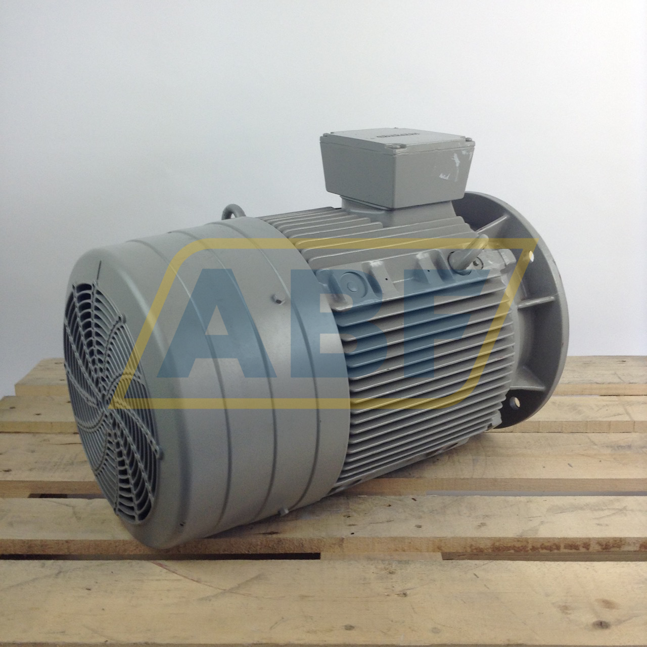 1LG4186-6AA11 Siemens