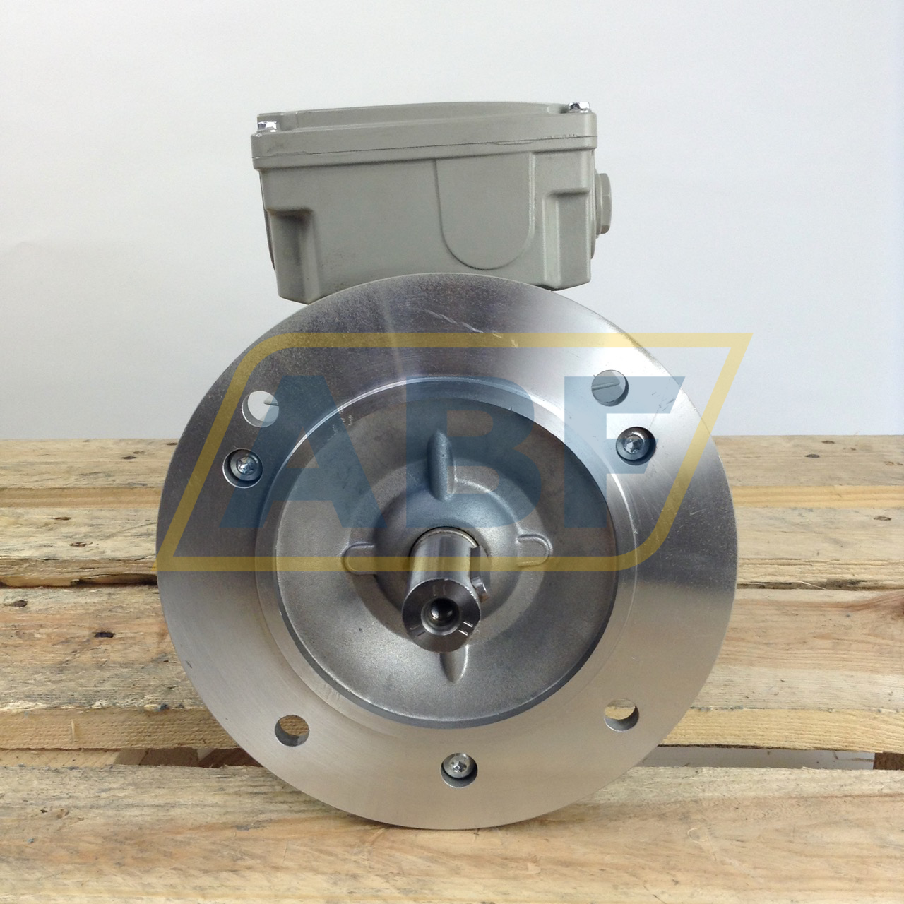 1LE1001-0EB09-0FA4-Z Siemens