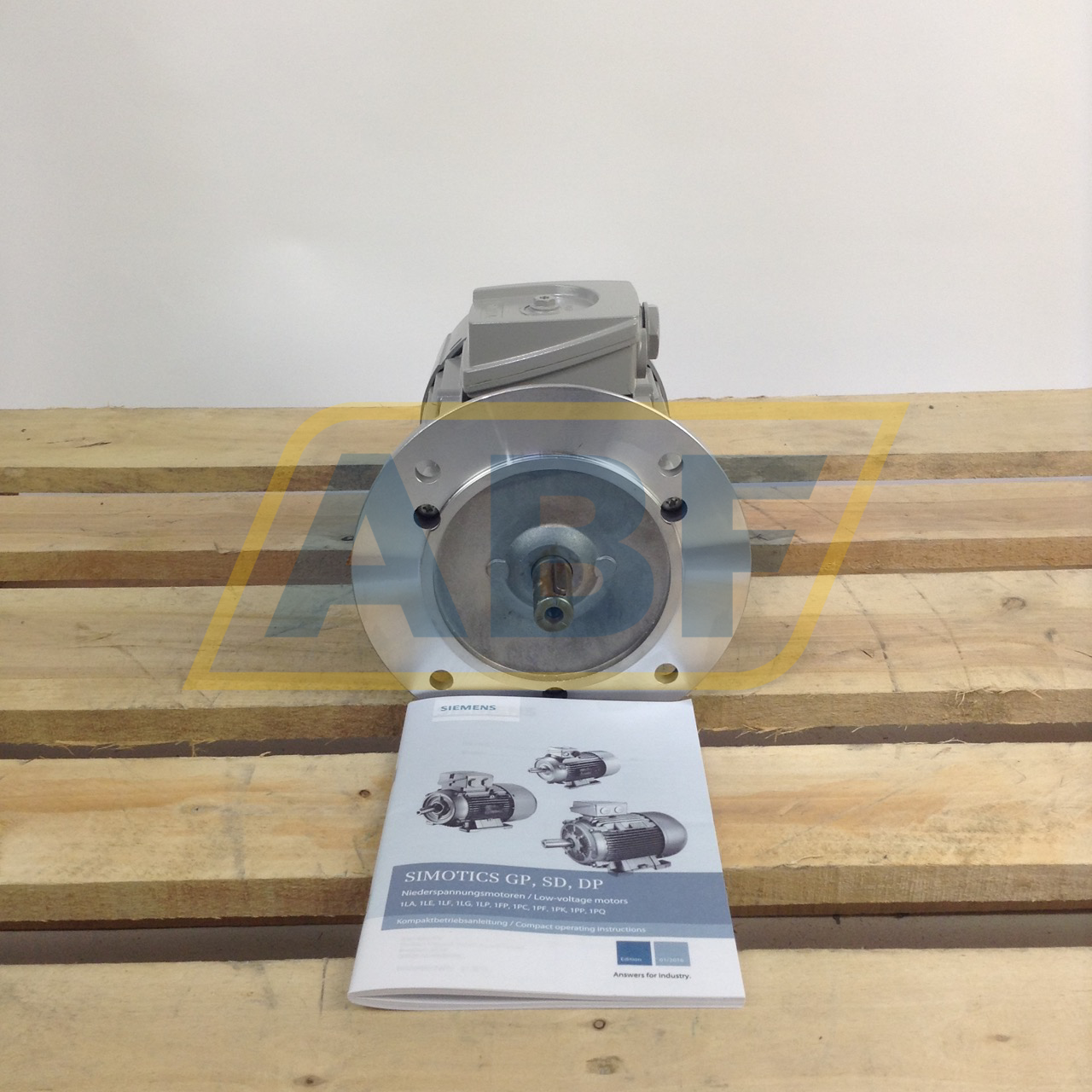 1LE1003-0DB32-2FA4 Siemens