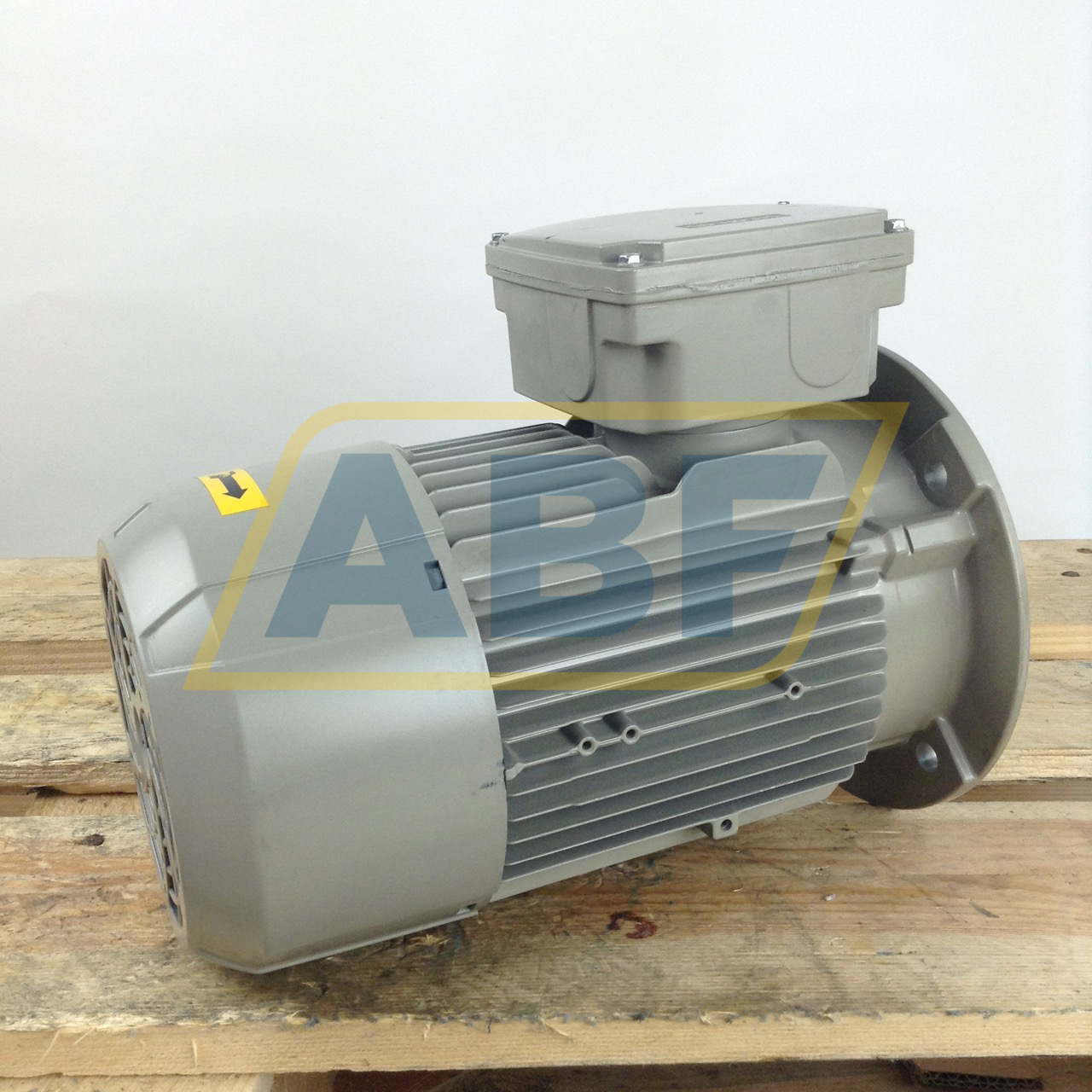 1LE1001-0EB09-0FA4-Z Siemens