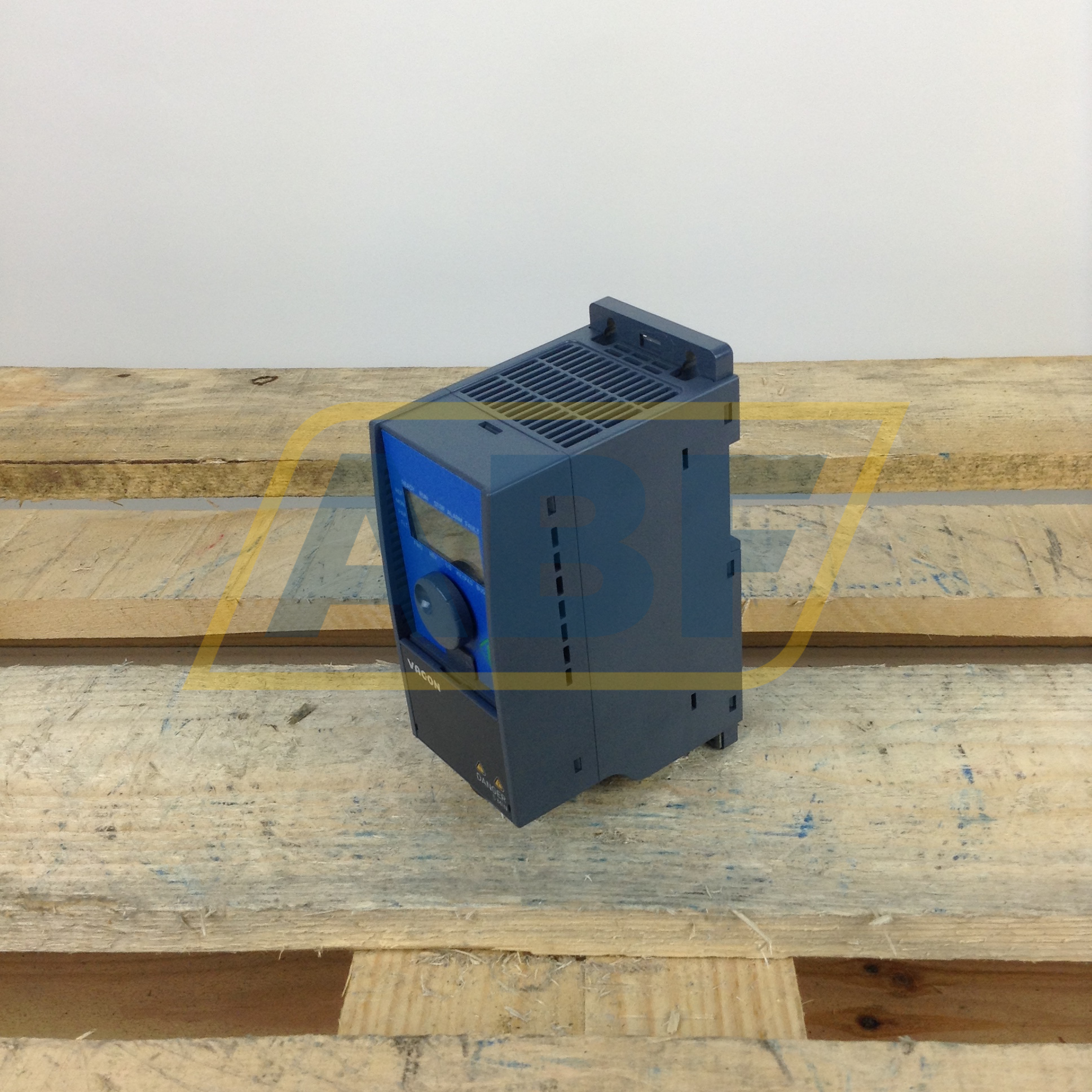 0010-3L-0002-4 Vacon