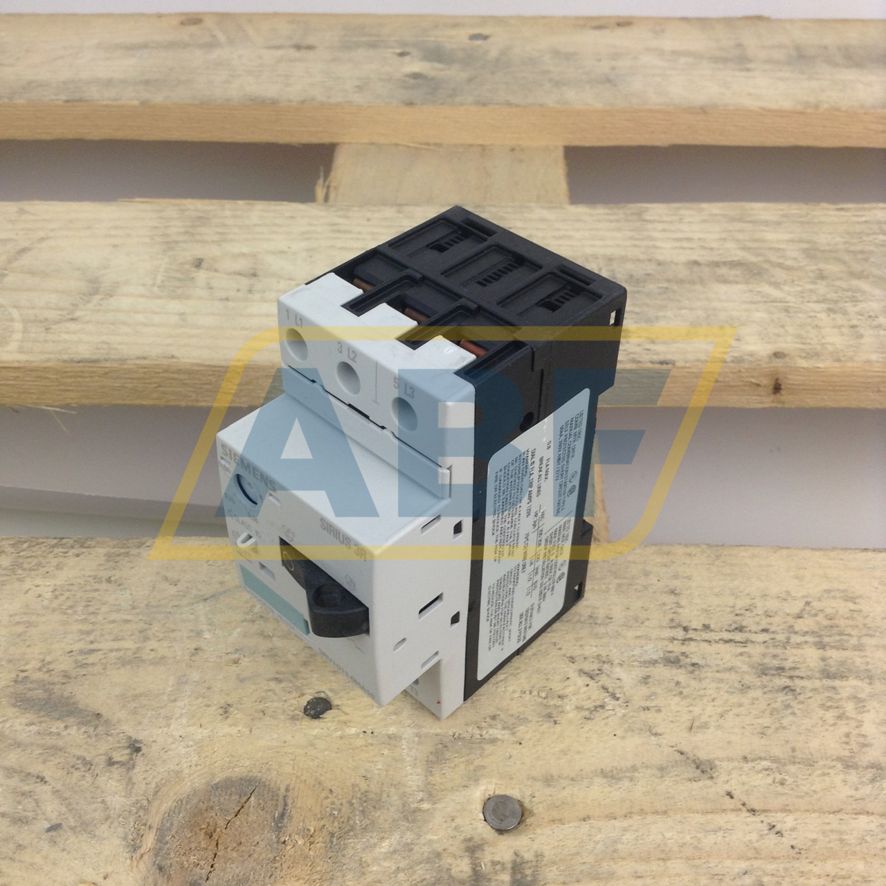 3RV1011-0HA10 Siemens