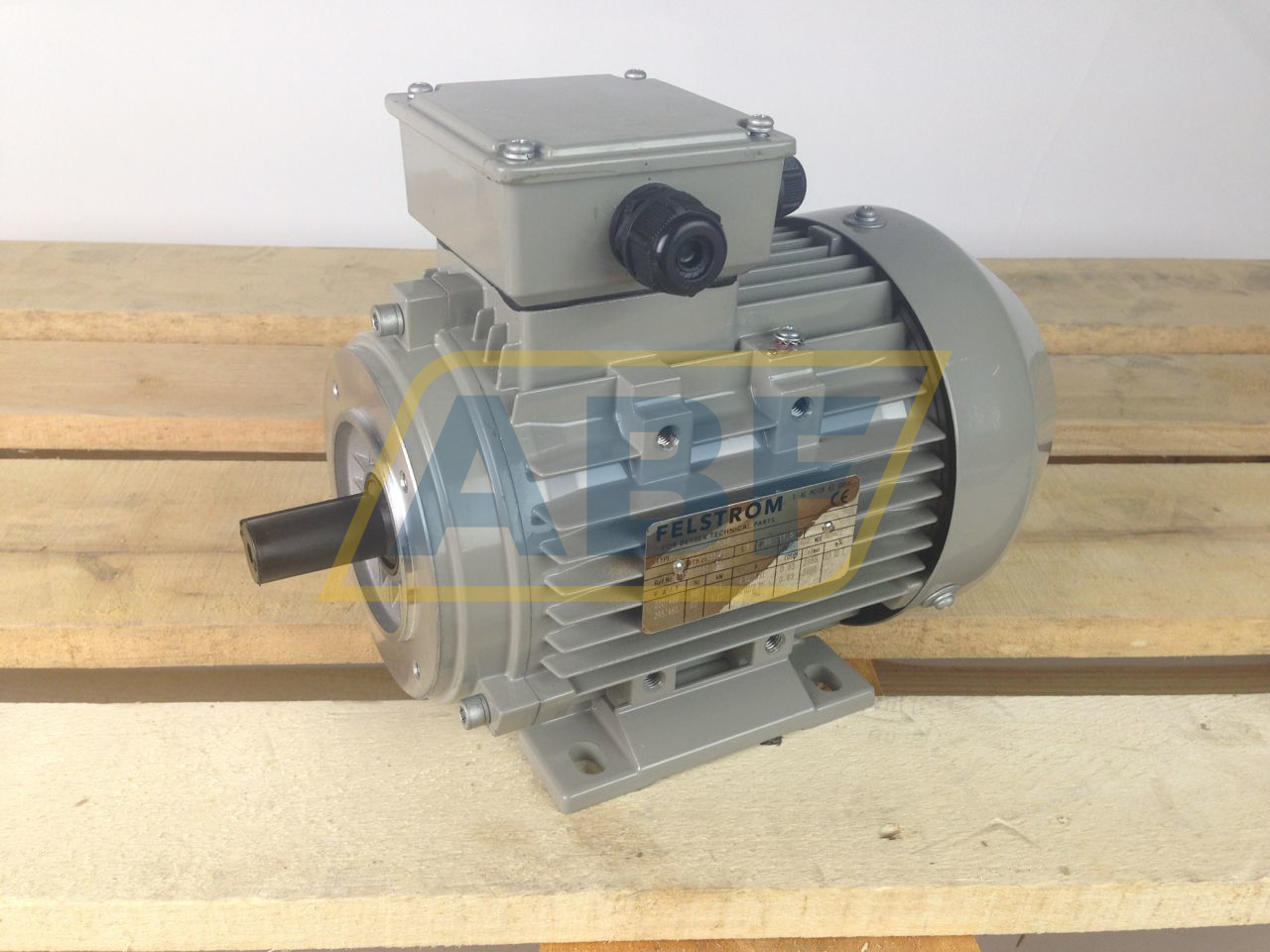 3F3A-80MB-2B34 Felstrom