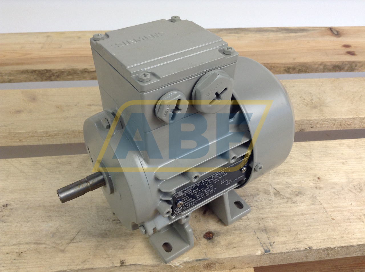 1LA7060-4AB10 Siemens