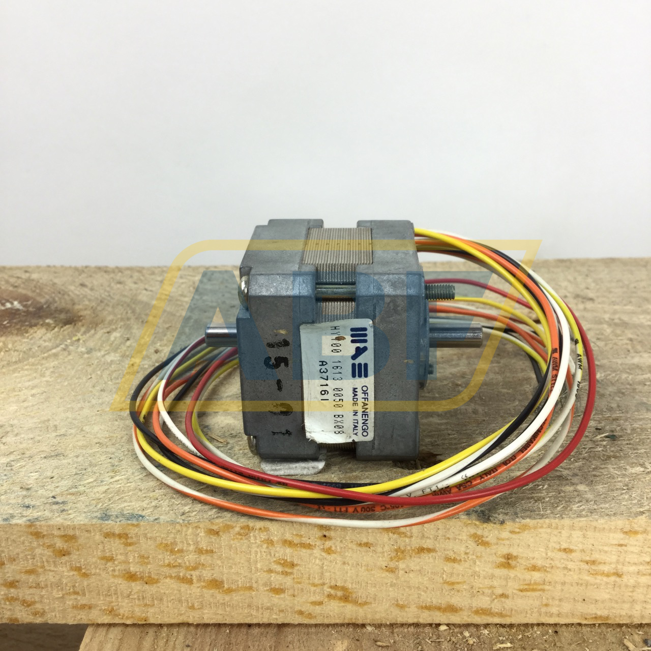 HY10016130050BX08 MAE