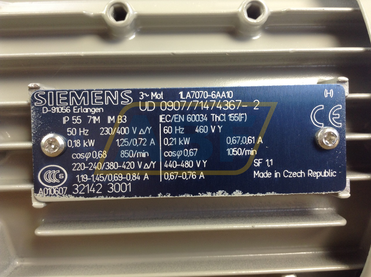 1LA7070-6AA10 Siemens