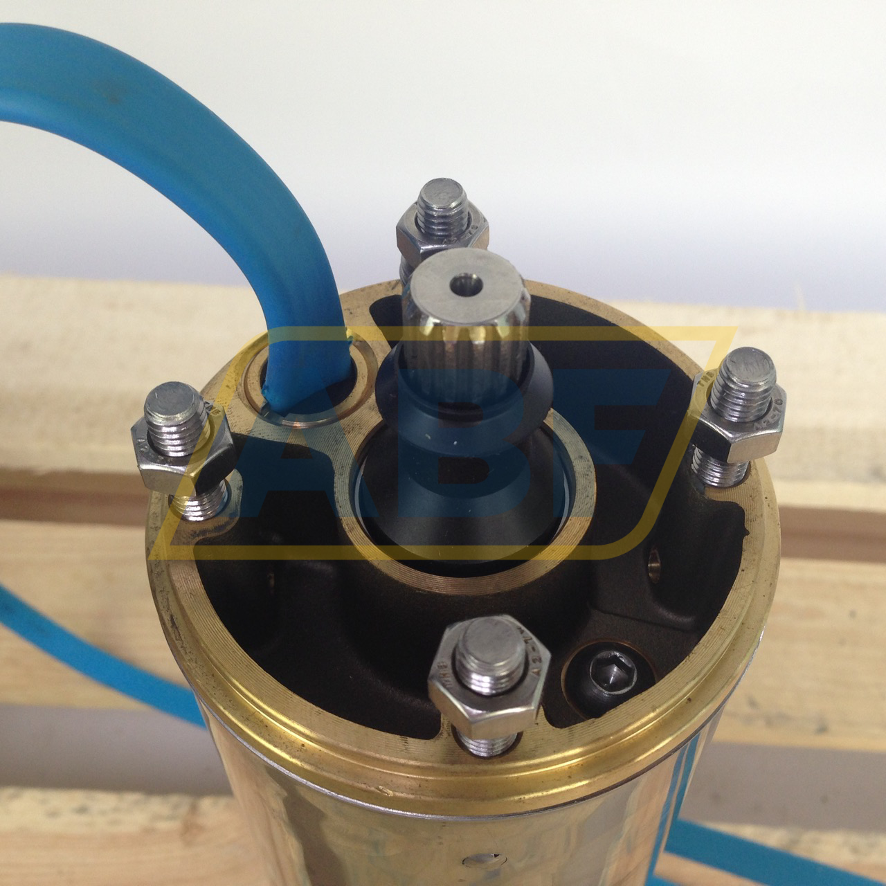 NS4MOTH2037 Orlando s.r.l.