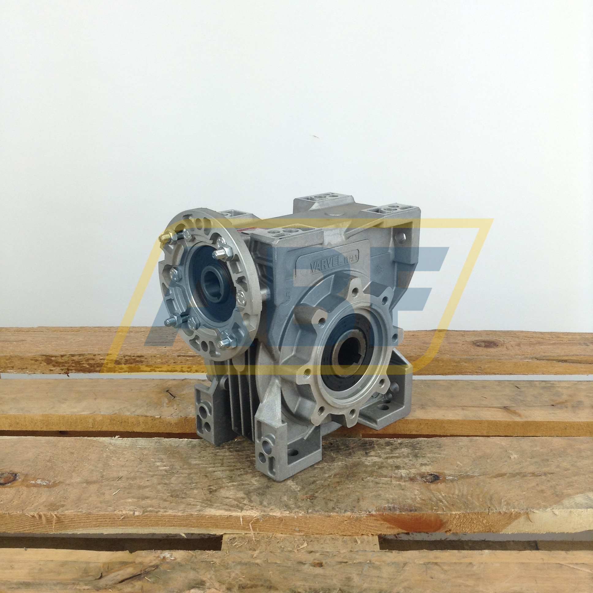 FRT085B3-90B14I49 Varvel