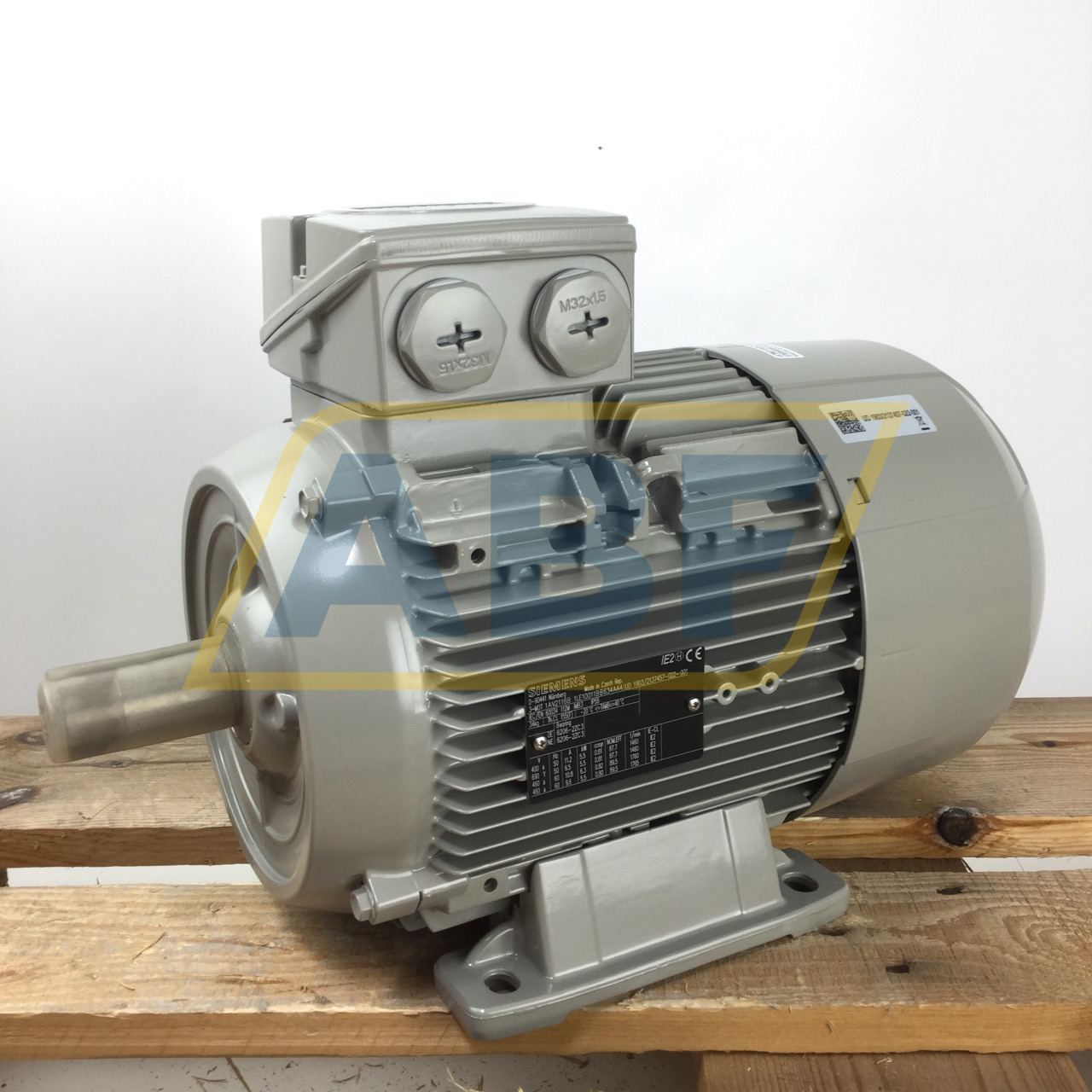 1LE1001-1BB63-4AA4 Siemens